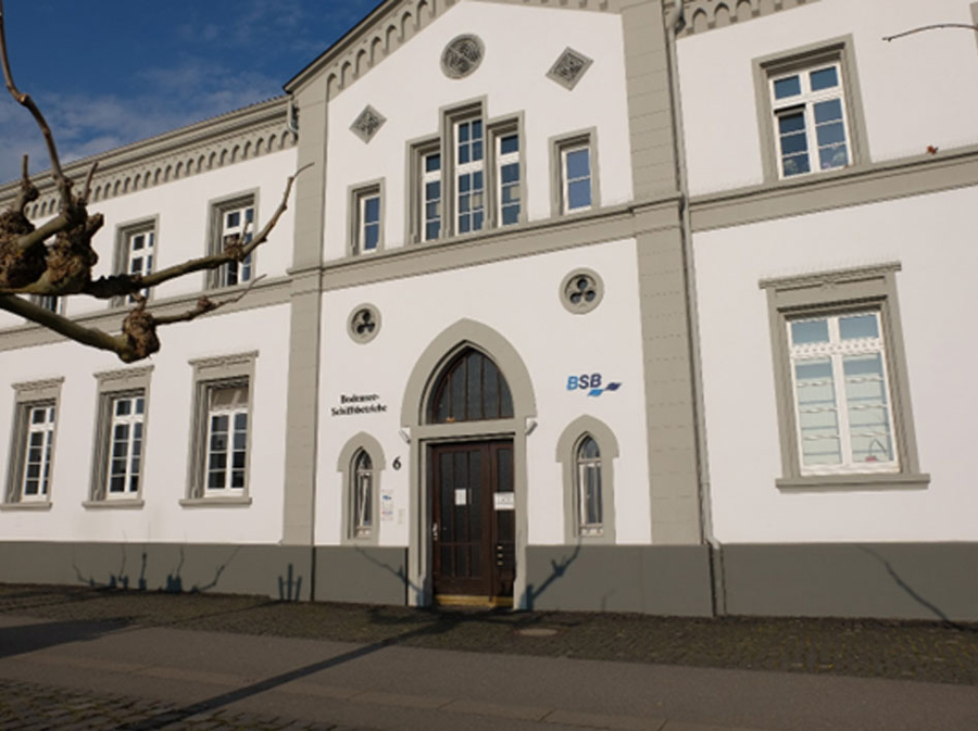 The BSB headquarters in close proximity to the port of Constance.